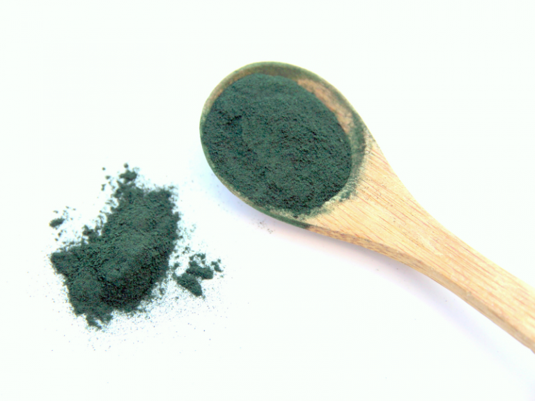 zastosowanie spiruliny ogrody piękna